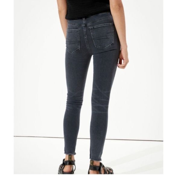 NWT American Eagle Black Super High Jegging Size 18 Long - Picture 2 of 8